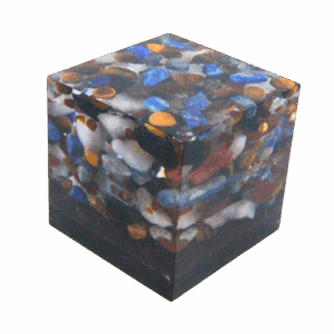 Cube with Tiger’s Eye and Lapis Lazuli – symbol of strength, insight and protection